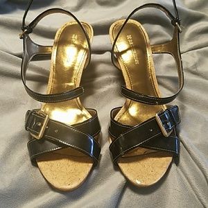 Naturalizer wedges